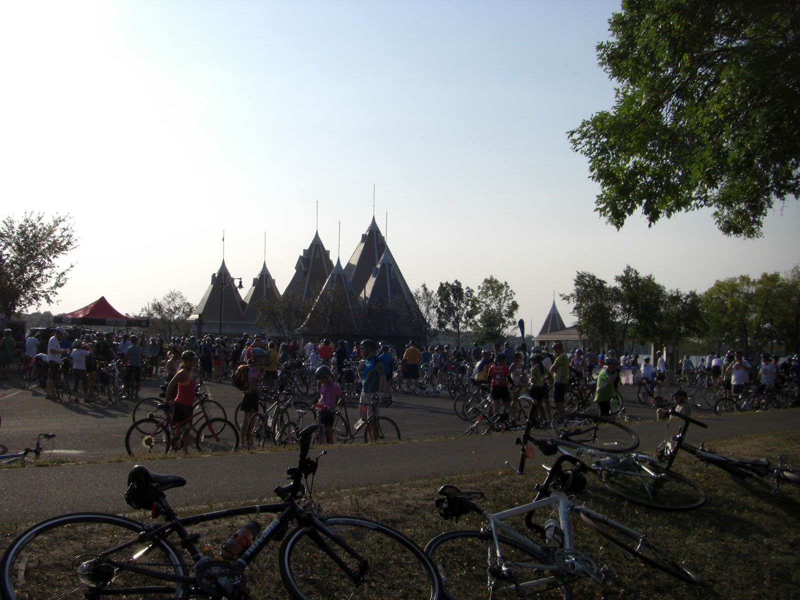 MN Bike Trail Navigator Minneapolis Bike Tour '12 Photo Gallery