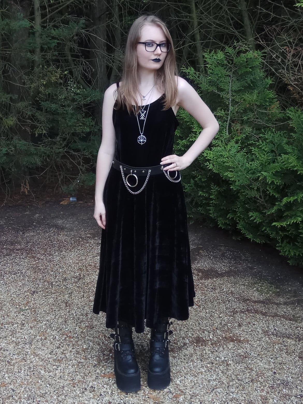 Le mouvement gothique, son histoire et ses caractéristiques