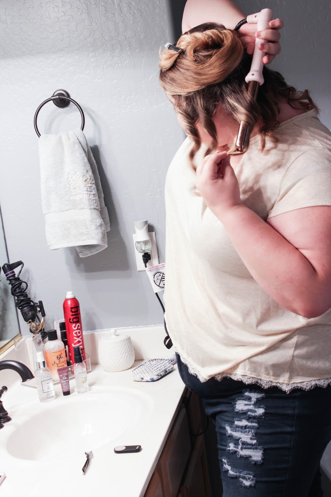 A Walk Through My Closet L'ange Titanium Wand Review