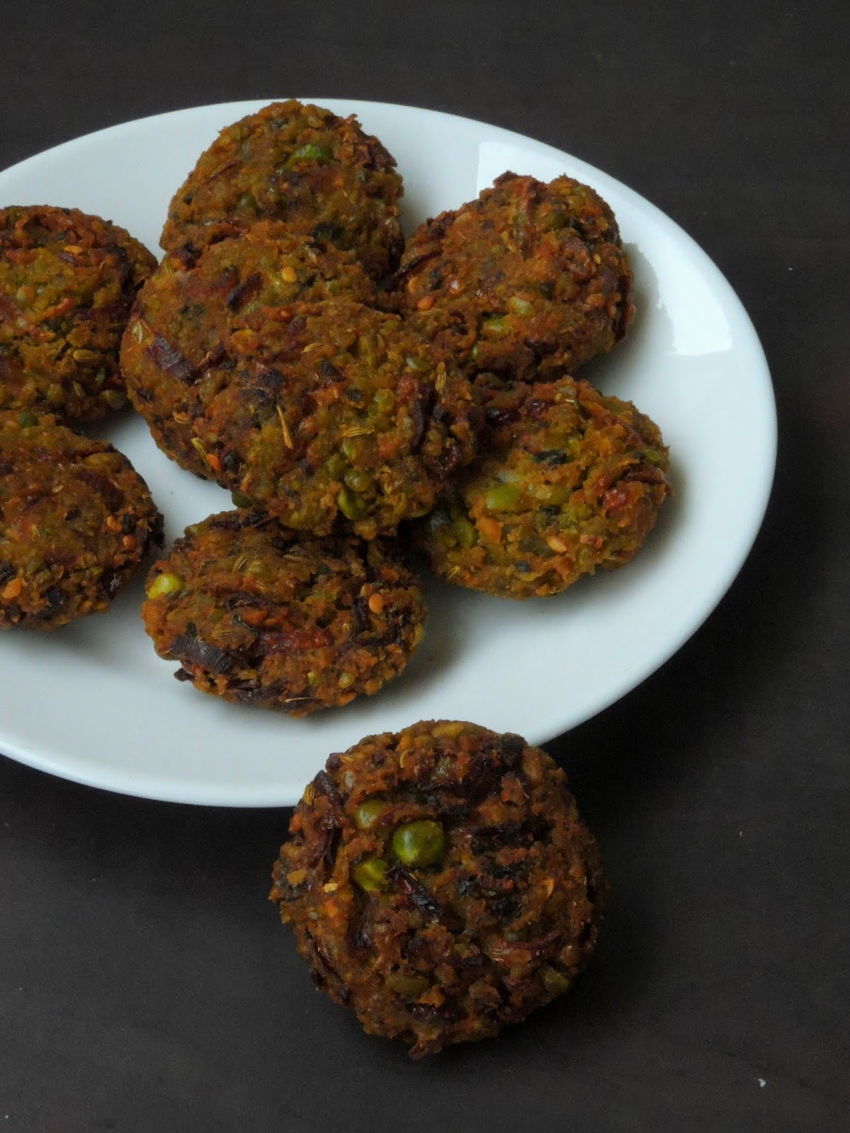 Priya's Versatile Recipes Mixed Beans & Lentils Masal Vada/Mixed