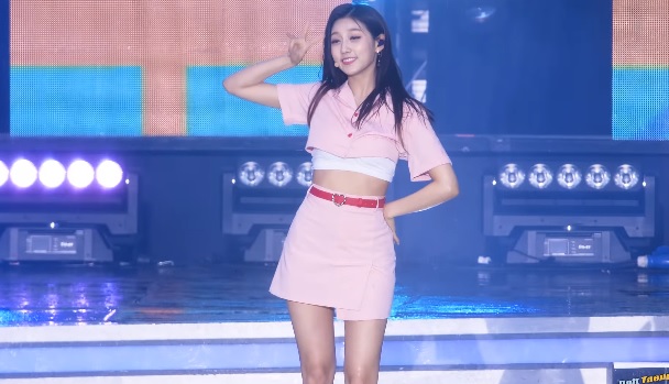 13+ Kpop Dress Malfunction Pics - Best IDOL