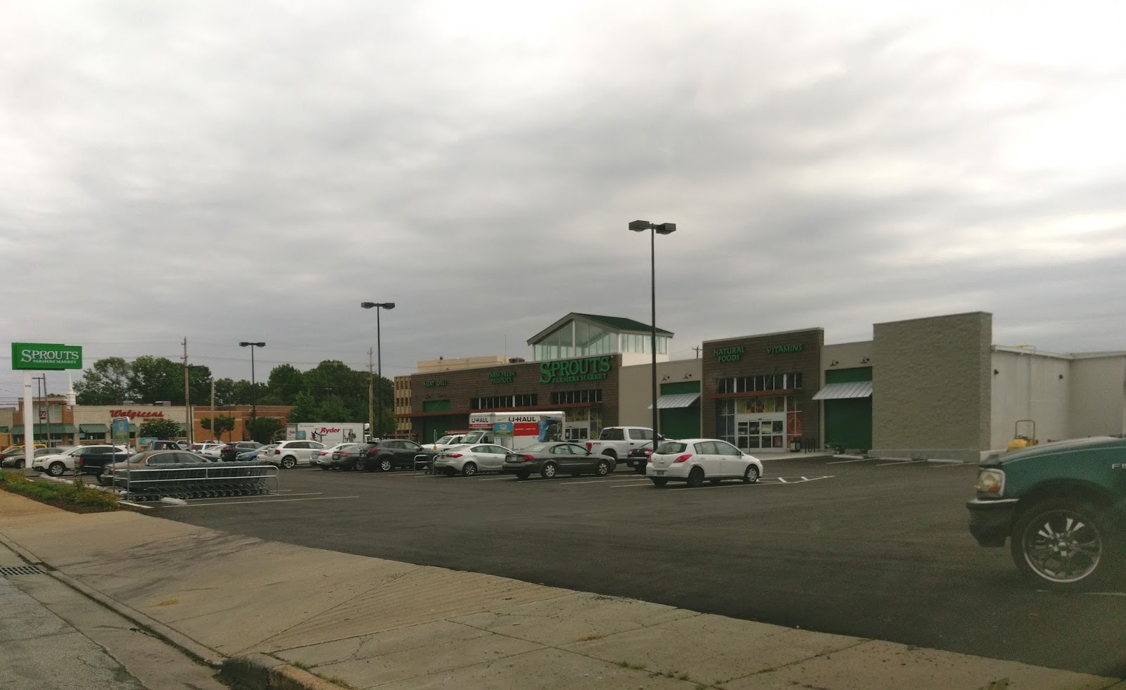 The MidSouth Retail Blog Final PreOpening East Memphis Sprouts Photos