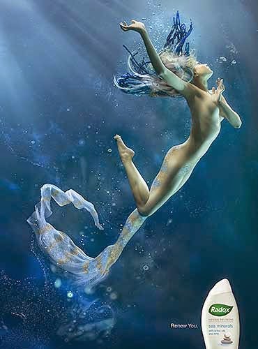 Zena Holloway fotografia sensual mulheres nuas subaquática fashion