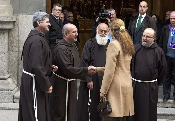 Princess Elena attended the traditional thanksgiving to Medinaceli's Christ at the Jesus of Medinaceli Church in Madrid.