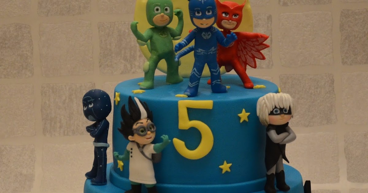 Tatlı Sürprizler Yap!!! PJ MASK PASTA