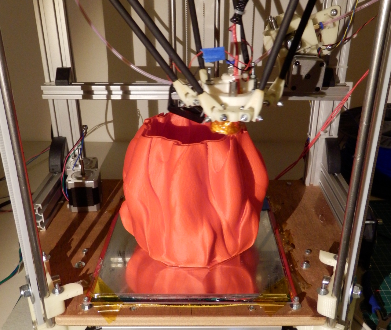 Reprap development and further adventures in DIY 3D printing Rostock Delta 3D printer build
