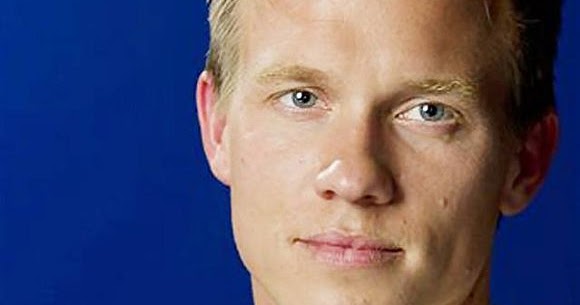 Favorite Hunks & Other Things Warren Cole Arresting