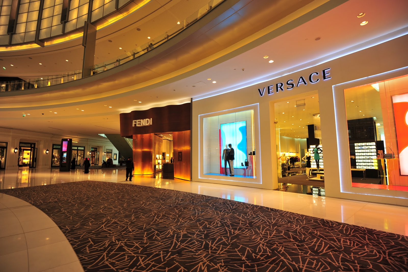 Дубай молл список магазинов
