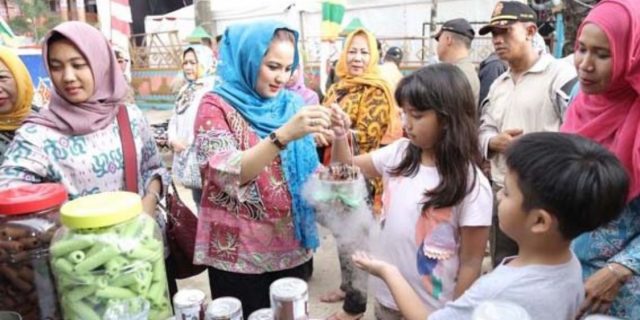 Ibu Yustin Menilai Masyarakat Merasakan Manfaat "Lampung Fair", Diperkirakan Nilai Transaksi Capai Rp18 Miliar