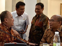 KEMENDIKBUD: KUOTA 100 RIBU GURU CPNS BUKAN HANYA UNTUK HONORER KEMENDIKBUD: KUOTA 100 RIBU GURU CPNS BUKAN HANYA UNTUK HONORER