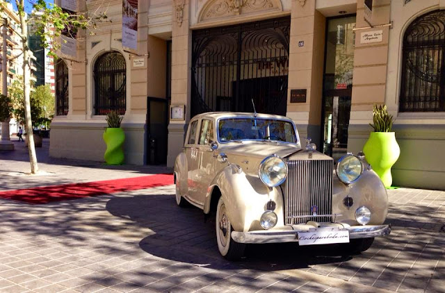 Coches para boda. 686 97 98 98. Alquiler de coches cálsiácos y de época para bodas y eventos en Valencia
