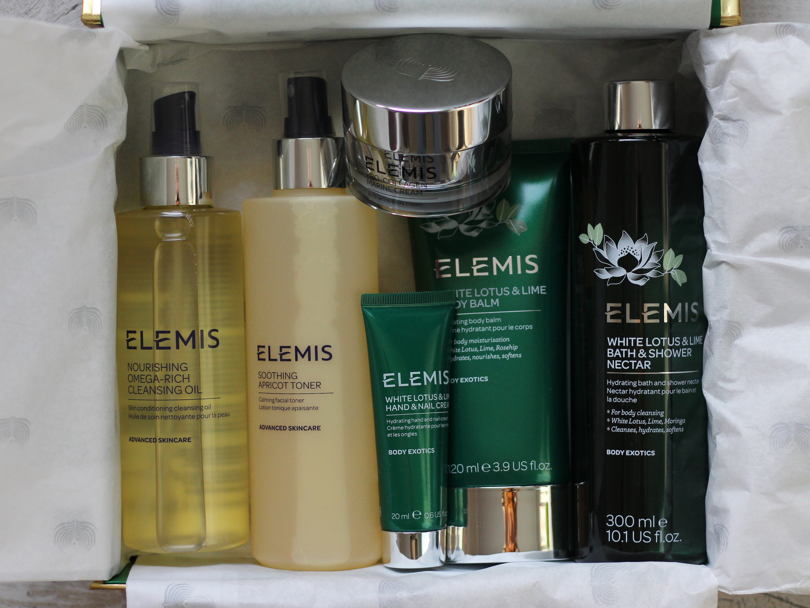 Elemis QVC TSV Gift of Great Skin Collection Nov 2016 Strawberry Blonde