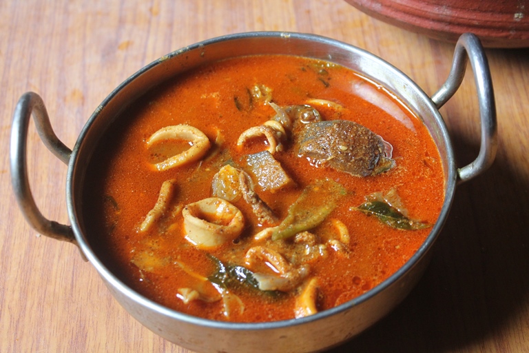 Village Style Squid Curry Recipe Kerala Style Kanava Kuzhambu Recipe