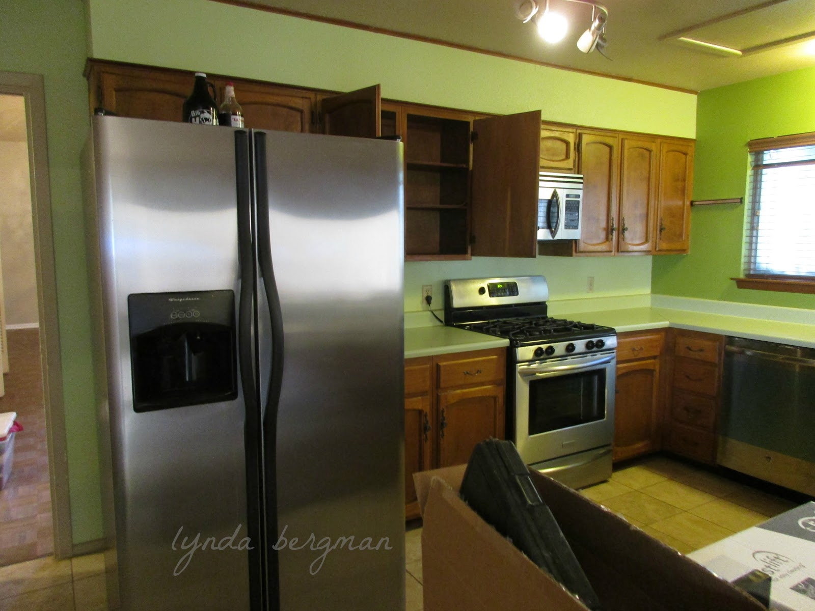 Lynda Bergman Decorative Artisan Painting Gray Glazed Brown