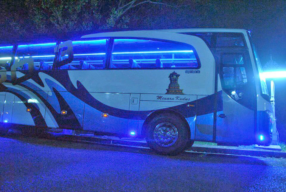 Rental Bus Pariwisata Bekasi : Kondisi prima pada kendaraan yang kami sediakan