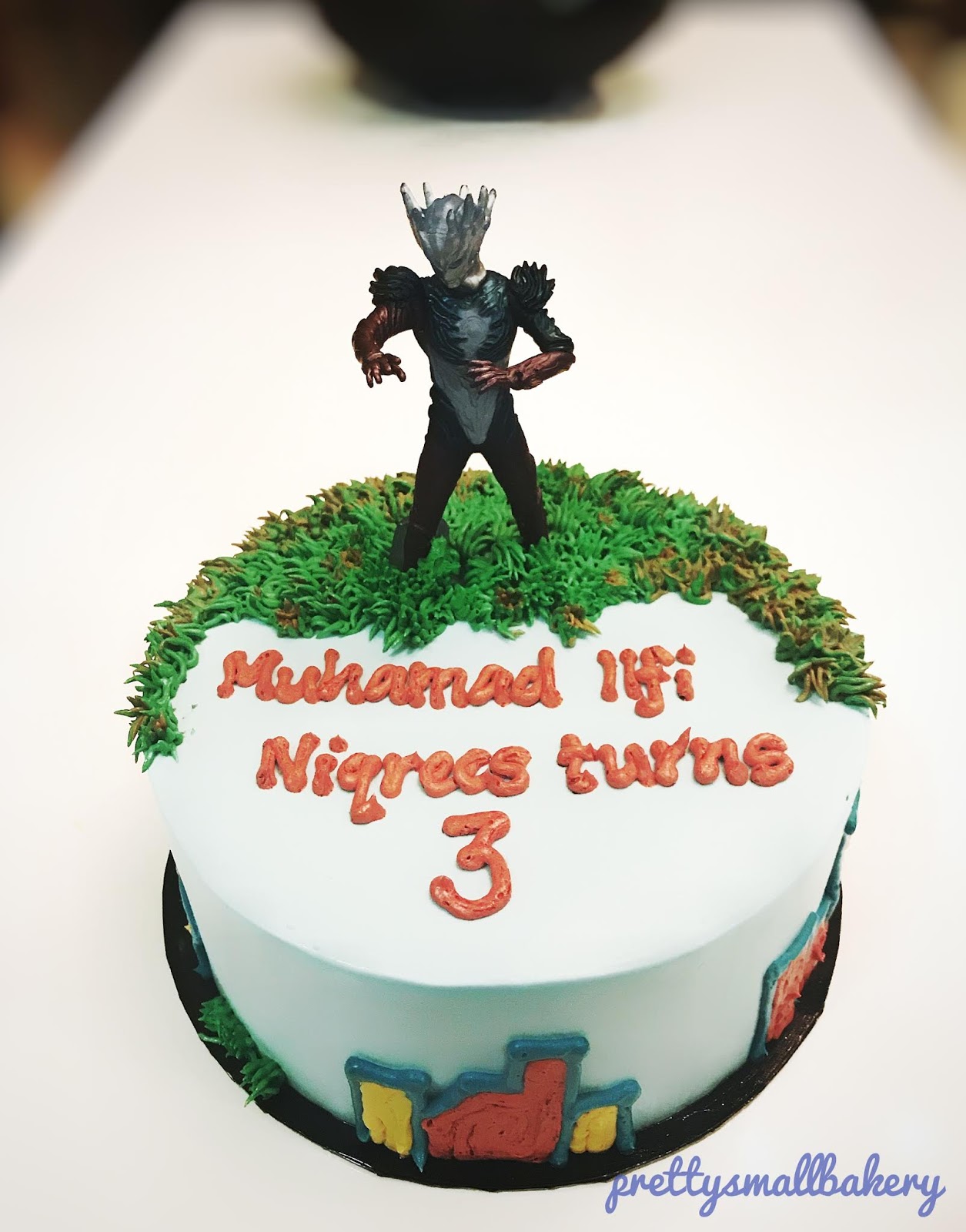 kek ultraman  Prettysmallbakery