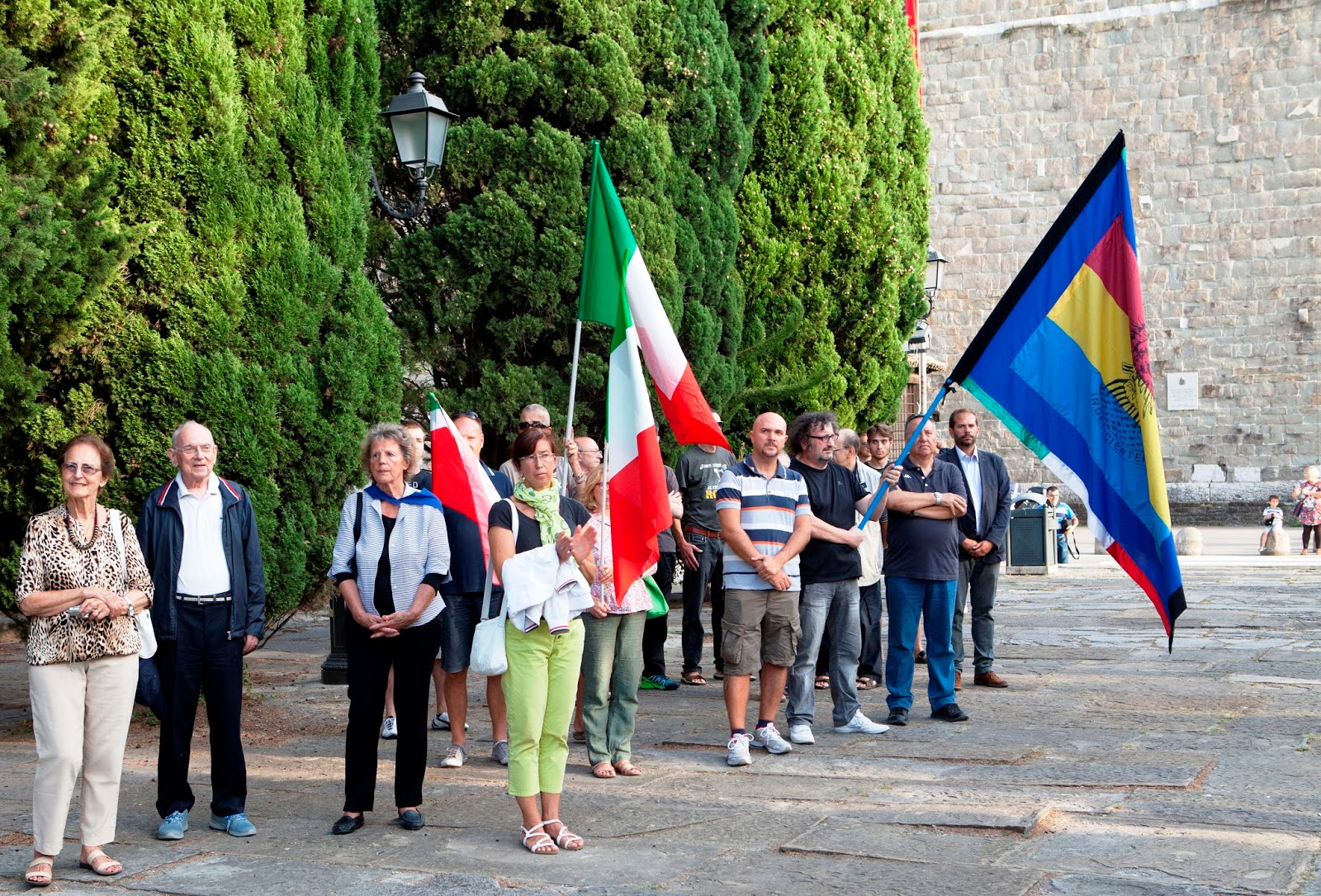 Elio Varutti Strage di Vergarolla, memorial a Pola e Trieste, 18