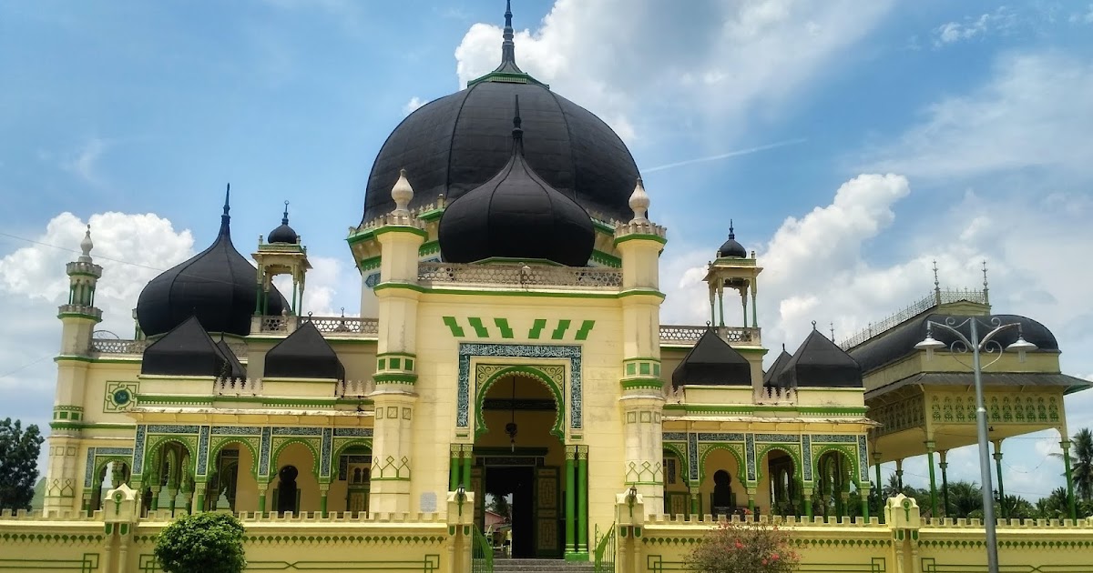 Desain Cat Masjid Rumah Joglo Limasan Work