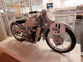 DKW supercharged SS 250 Ladepumpe motorcycle Barber Museum