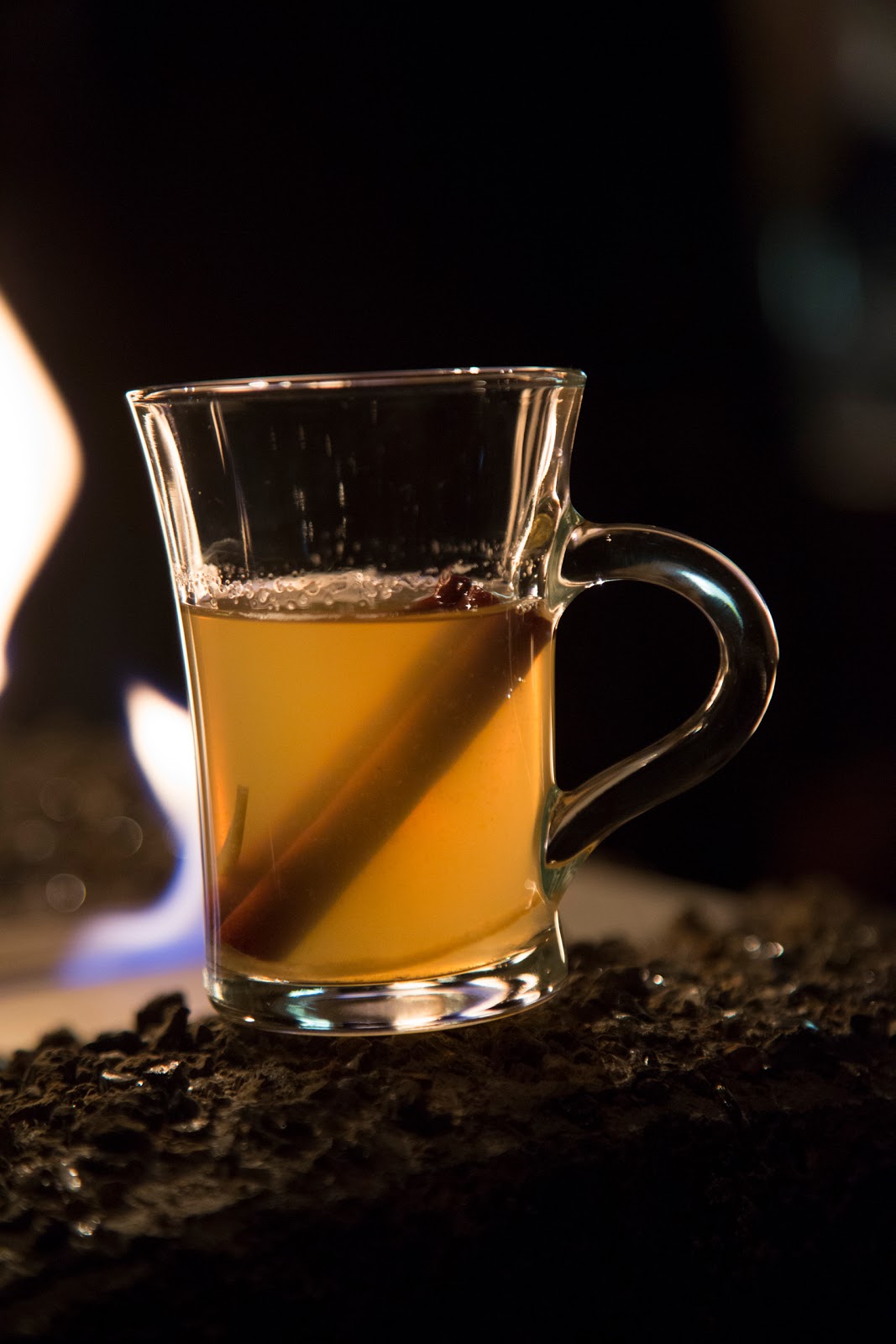 Tales from the home bar The Dark Smoky, een Johnnie Walker Double