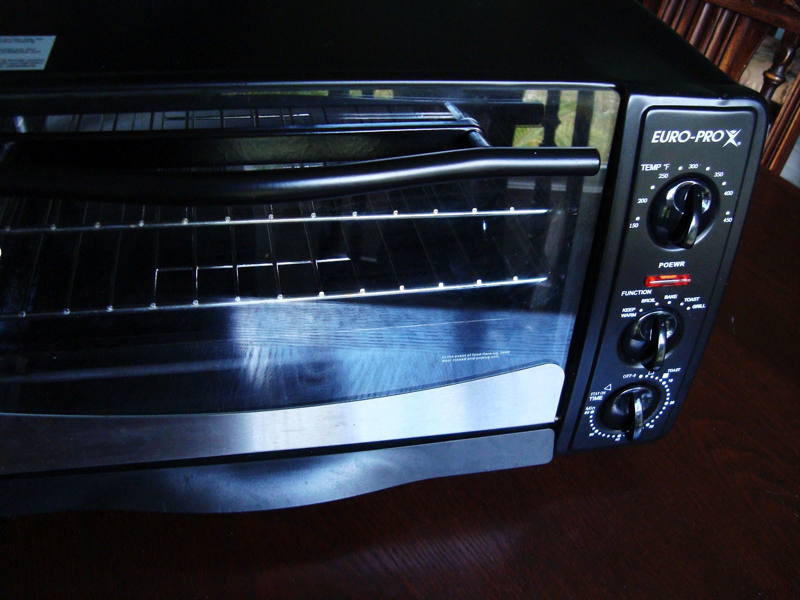 Real Pretty Thangs and Crap EuroPro Toaster Oven in Fully Functional