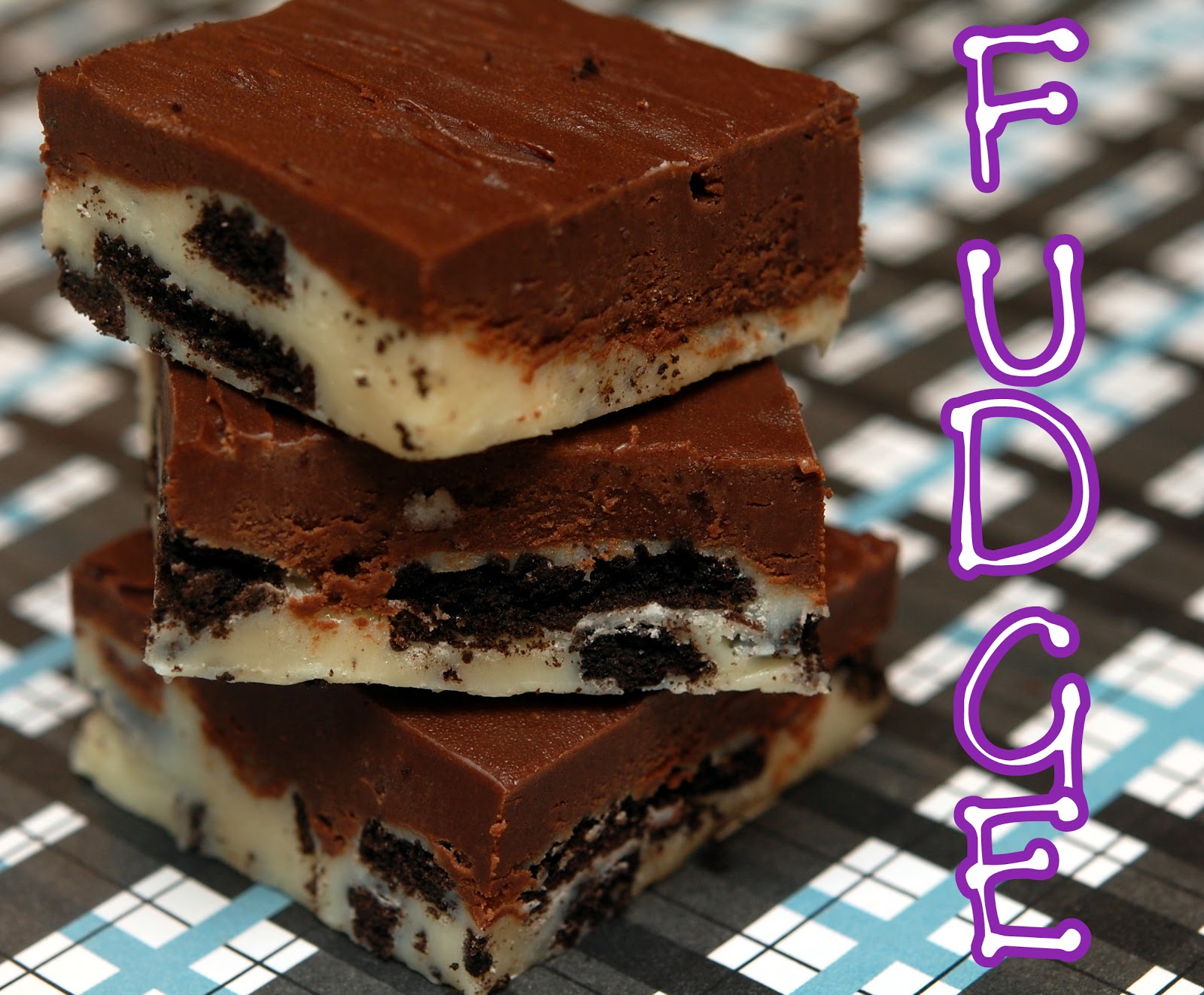 DOUBLE DECKER OREO FUDGE Hugs and Cookies XOXO