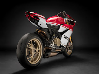 Ducati Panigale S Anniversario Looks Set To Stun!