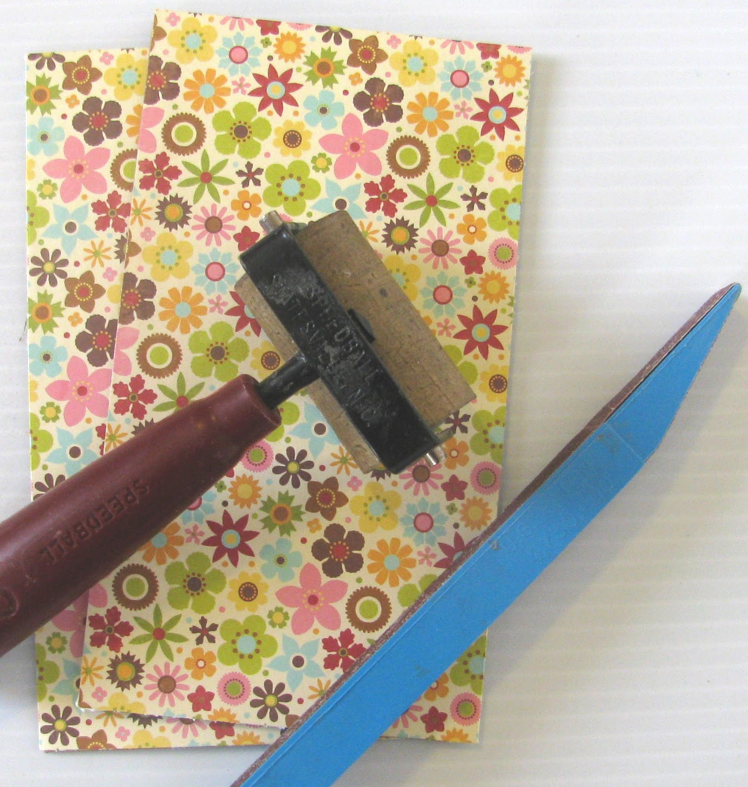 How to make the library pocket book Creek Bank Creations