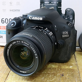 Kamera Second Canon Eos 600D Fullset