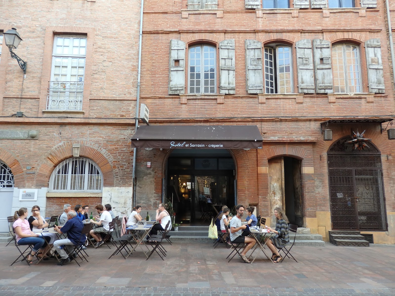Toulouse Pastel et Sarrasin, la crêperie qui déchire ! And so my