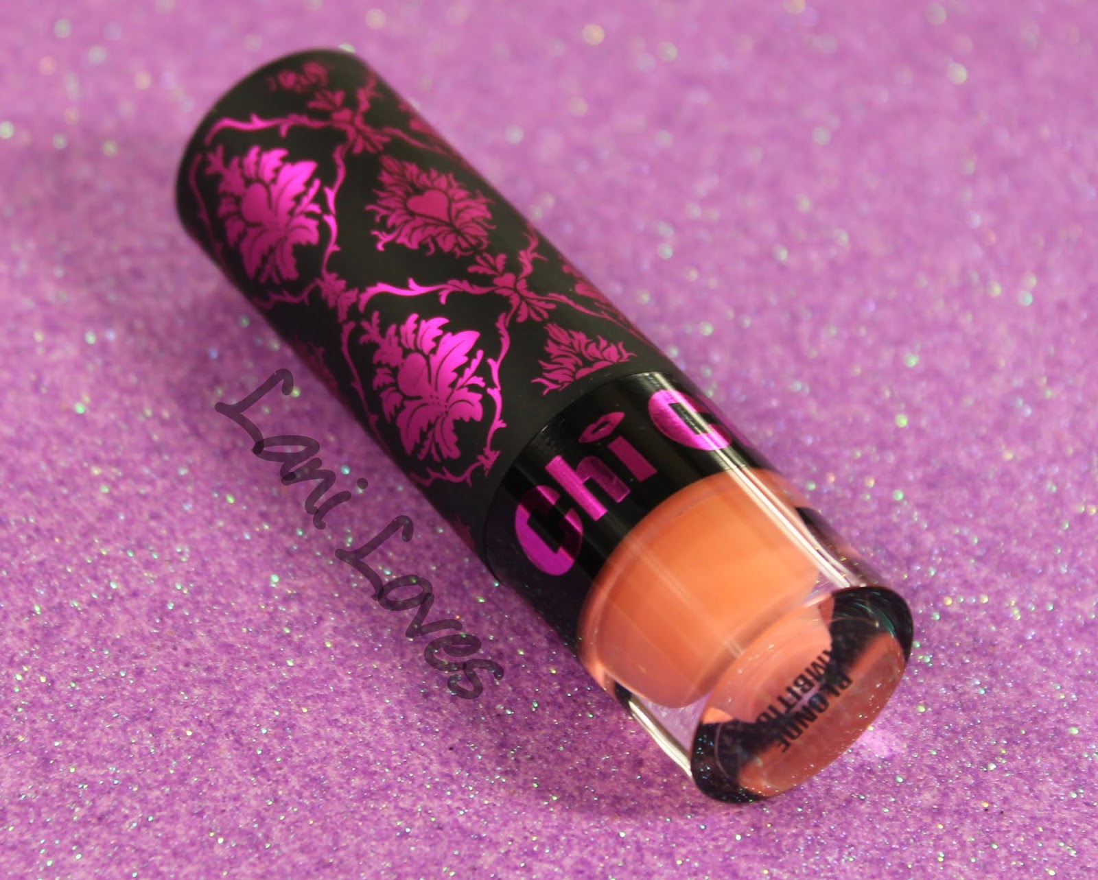 Chi Chi Viva La Diva Lipstick - Blonde Ambition Swatches & Review