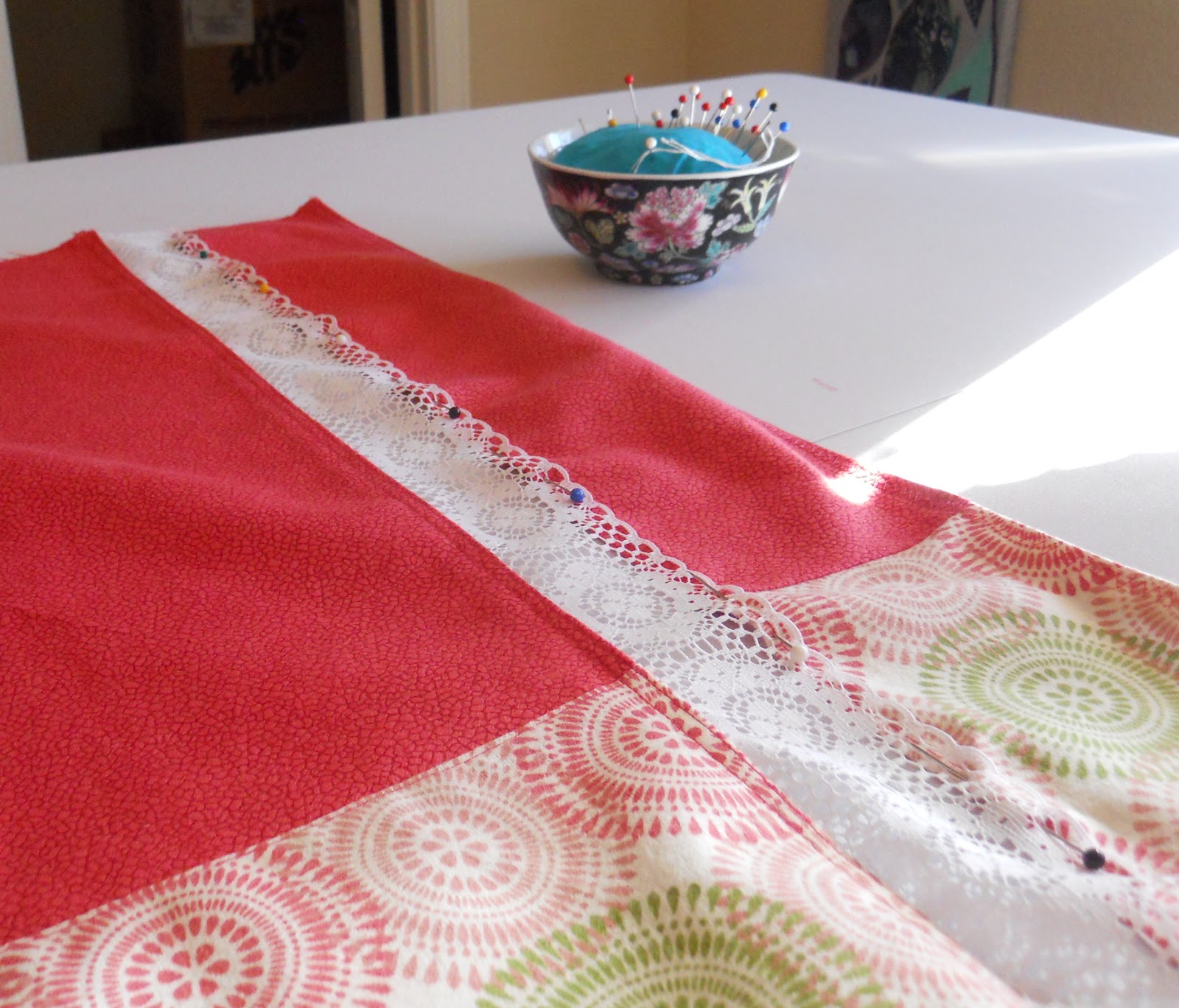 Corner Window Crafts Pillowcase w/Flap Tutorial
