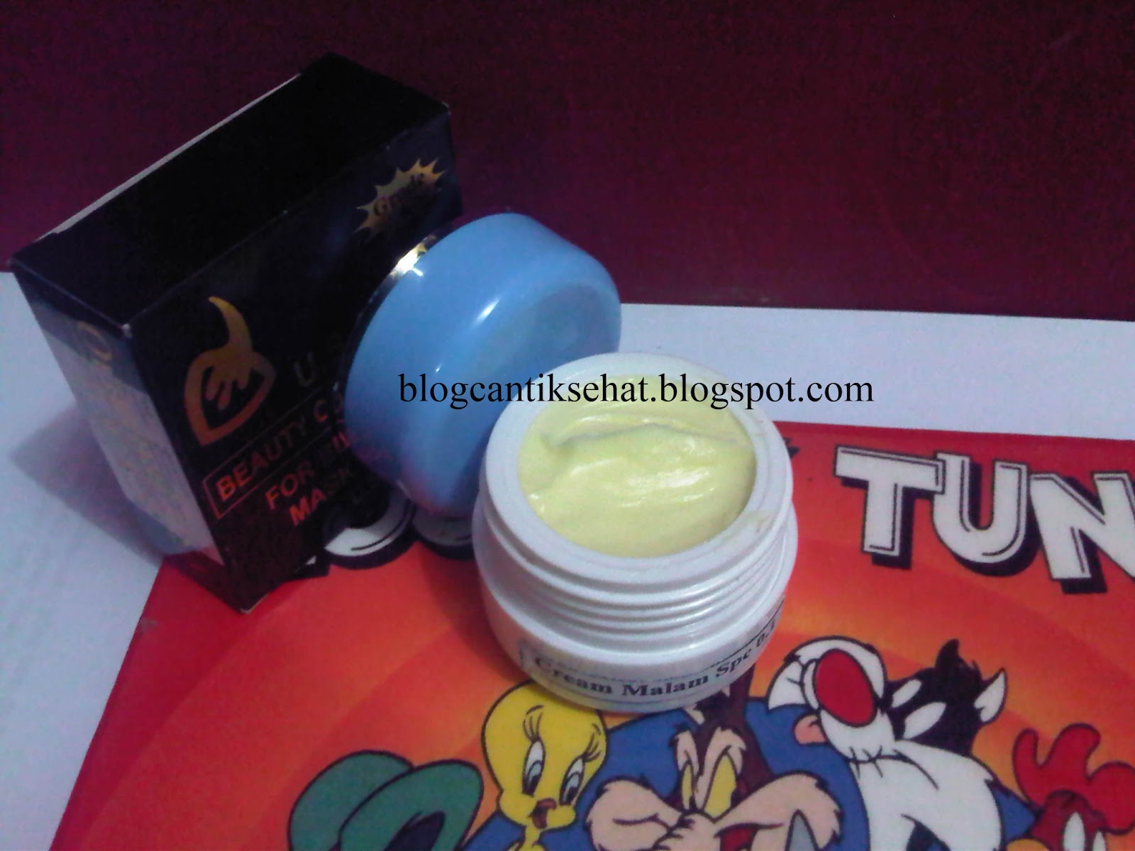 CREAM DAN SABUN UNTUK MENGHILANGKAN FLEK HITAM