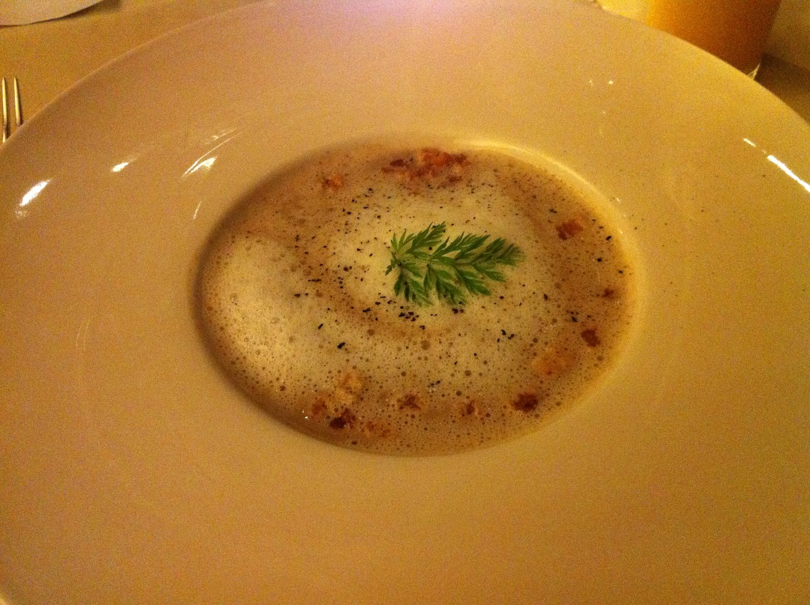 Bites and Splurge Delights: The best soup I've ever tasted!