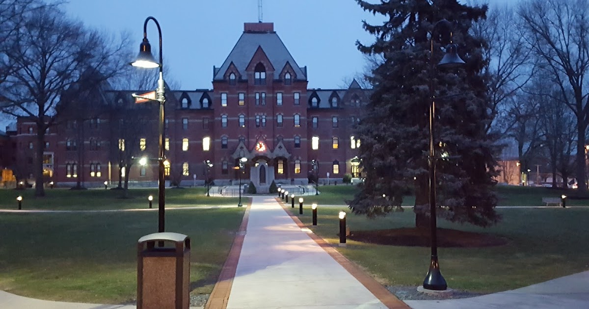 Franklin Matters Dean College will perform A Midsummer Night's Dream