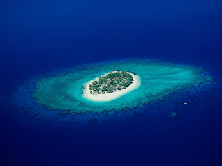 Tropic Island Top View HD Wallpaper