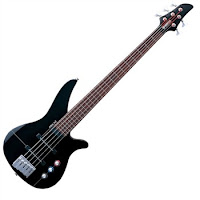 Mi bajo YAMAHA RBX4A
