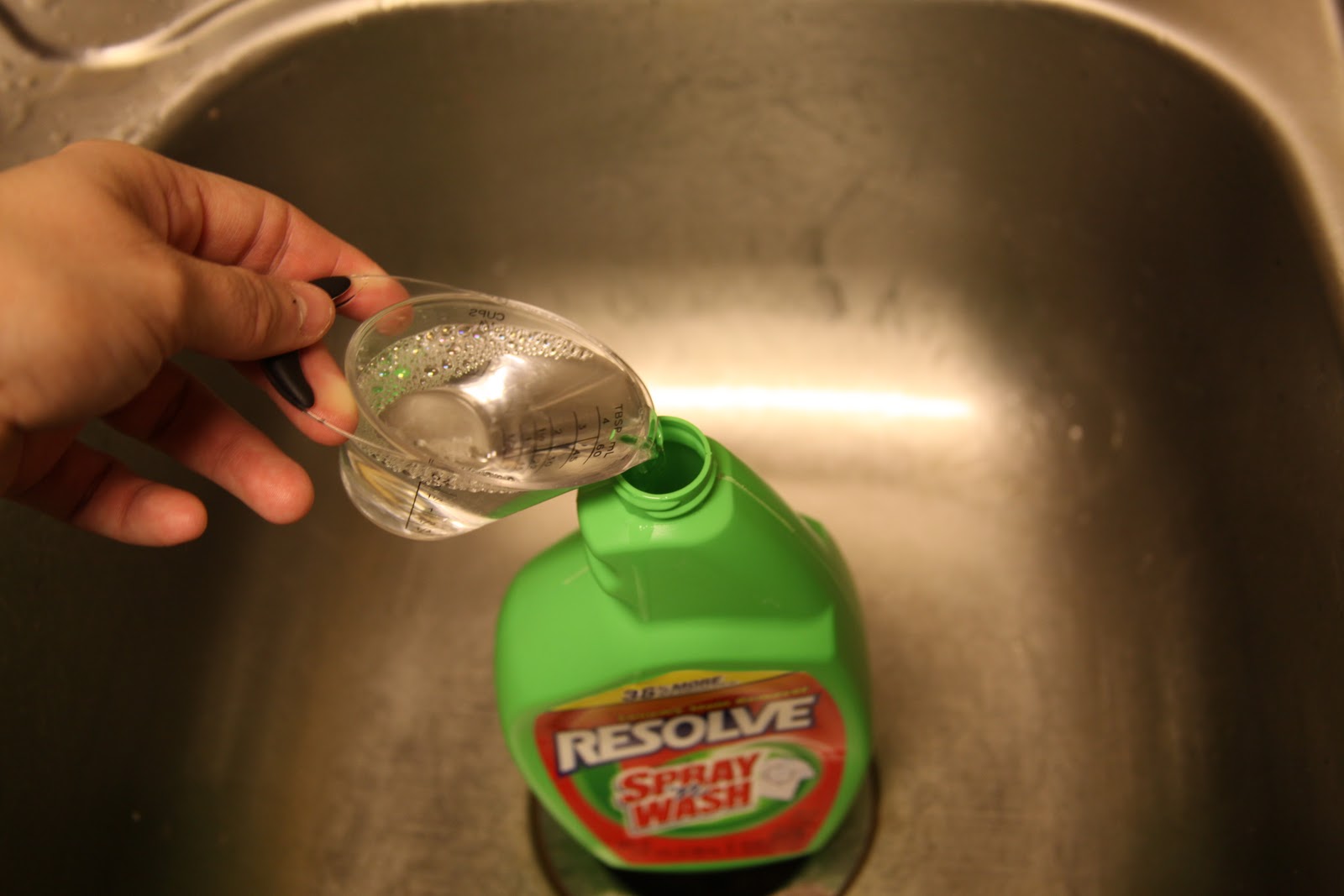 So I don't Homemade Spray and Wash {Recipe}