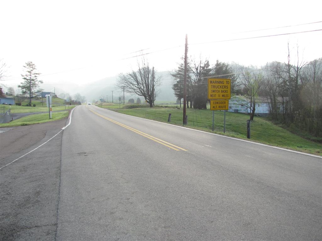Skid and Sandy On The Road Sudbury Ontario to Bristol Tennessee