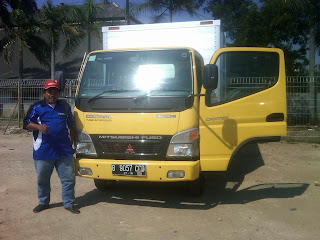 Pengiriman Colt Diesel B 9057 OJB Jakarta ke Banjarmasin
