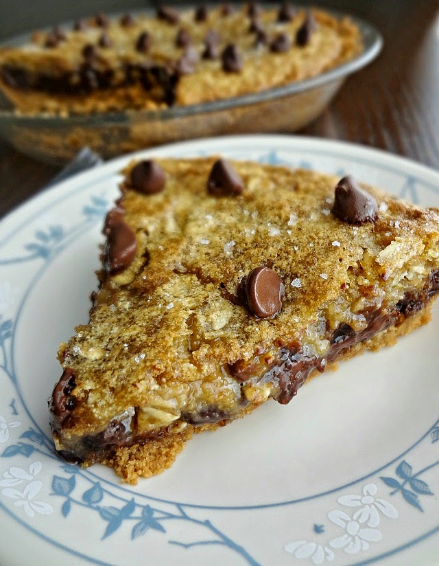Chocolate Chip Cookie Oat Pie