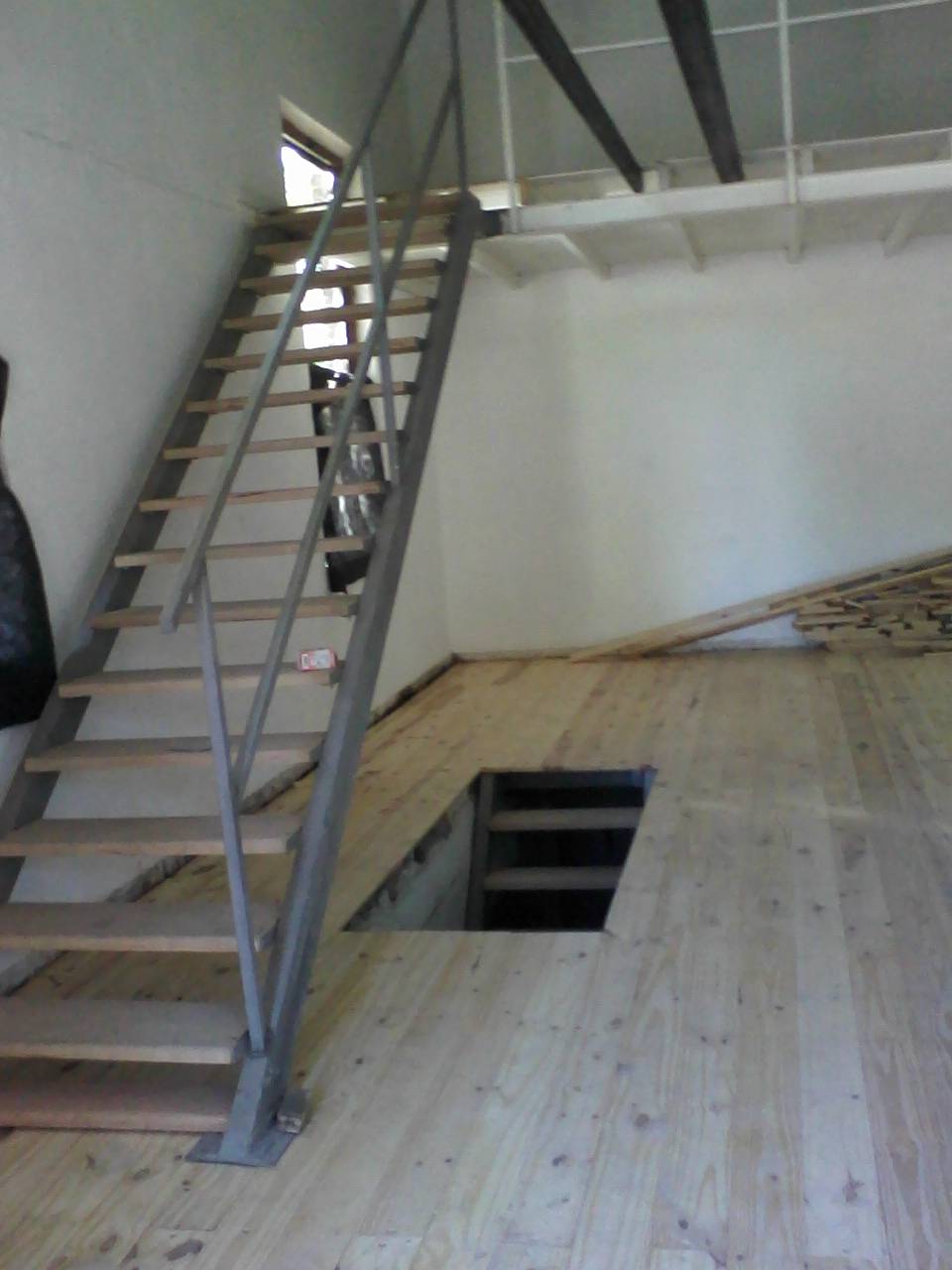 Servicios EL ANGEL: Contruccion de escaleras Metalicas