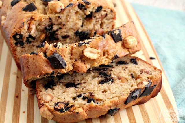 Packed full of chunks of chocolate & crunchy peanuts, this Chocolate Chunk Peanut Butter Banana Bread is a chocolate & peanut butter lover's dream come true.
