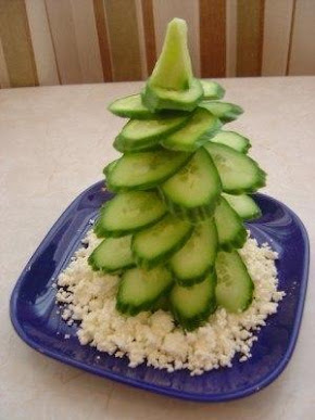 Χριστουγεννιάτικα δέντρα στο τραπέζι