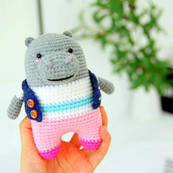 Amigurumi hippo crochet pattern