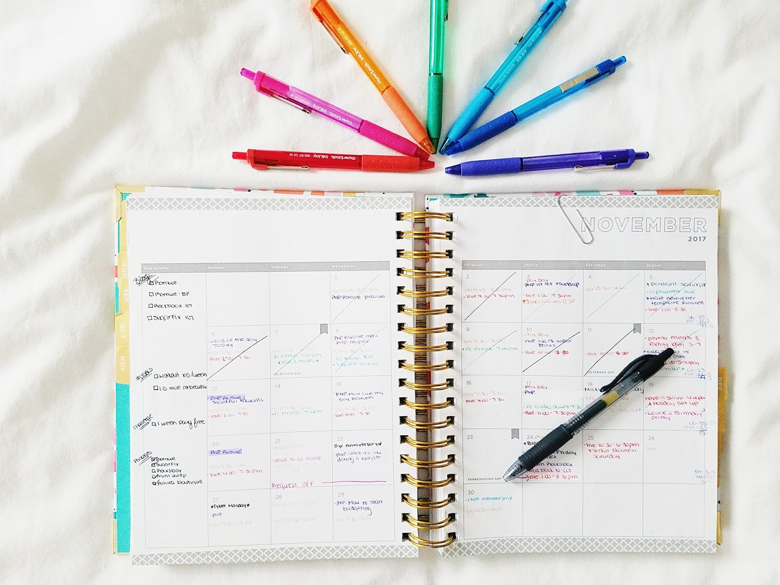 How I Organize my Day Designer [ The Daily Amy ]