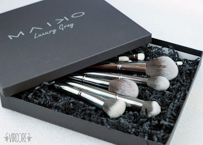 maiko brushes luxury grey