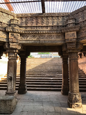 Entering stairs - Adalaj Stepwell, Ahmedabad, Gujarat