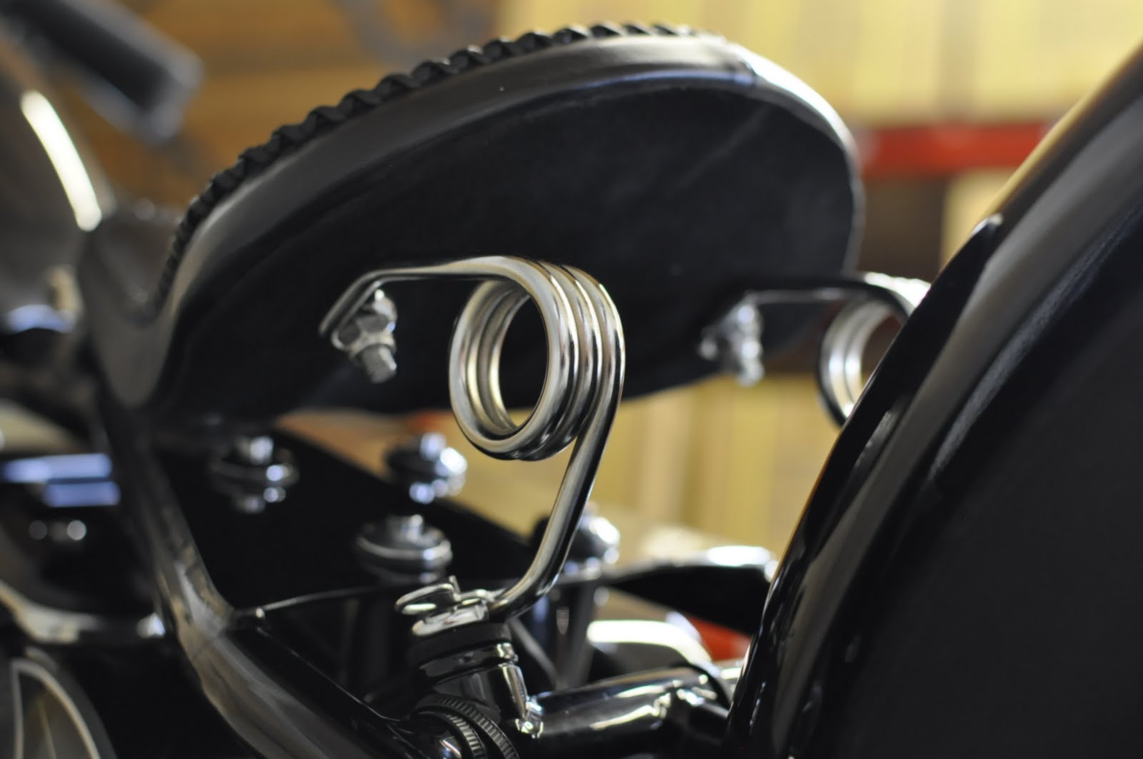 biltwell dyna seat