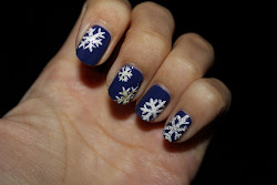 nail winter snow snowflakes easy nails blumen malen nagellack